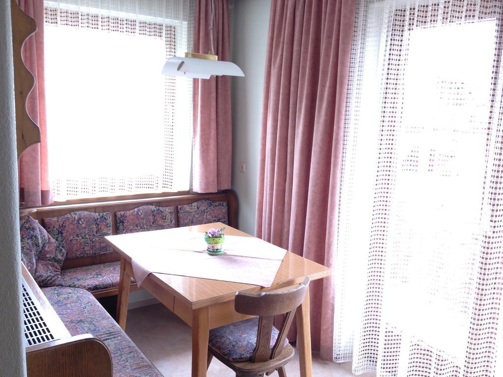Pension Seerose Drobollach am Faakersee Rum bild
