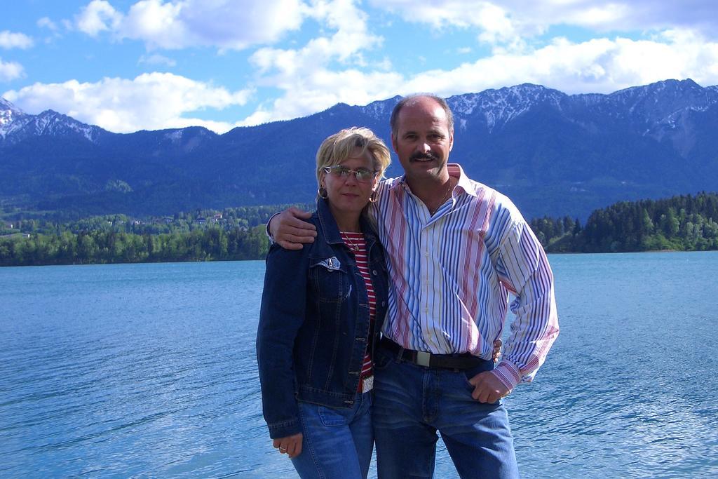 Pension Seerose Drobollach am Faakersee Exteriör bild