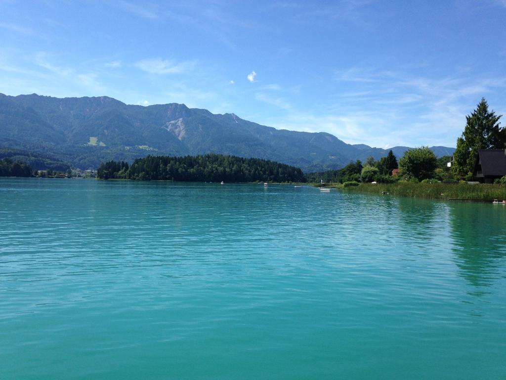 Pension Seerose Drobollach am Faakersee Exteriör bild