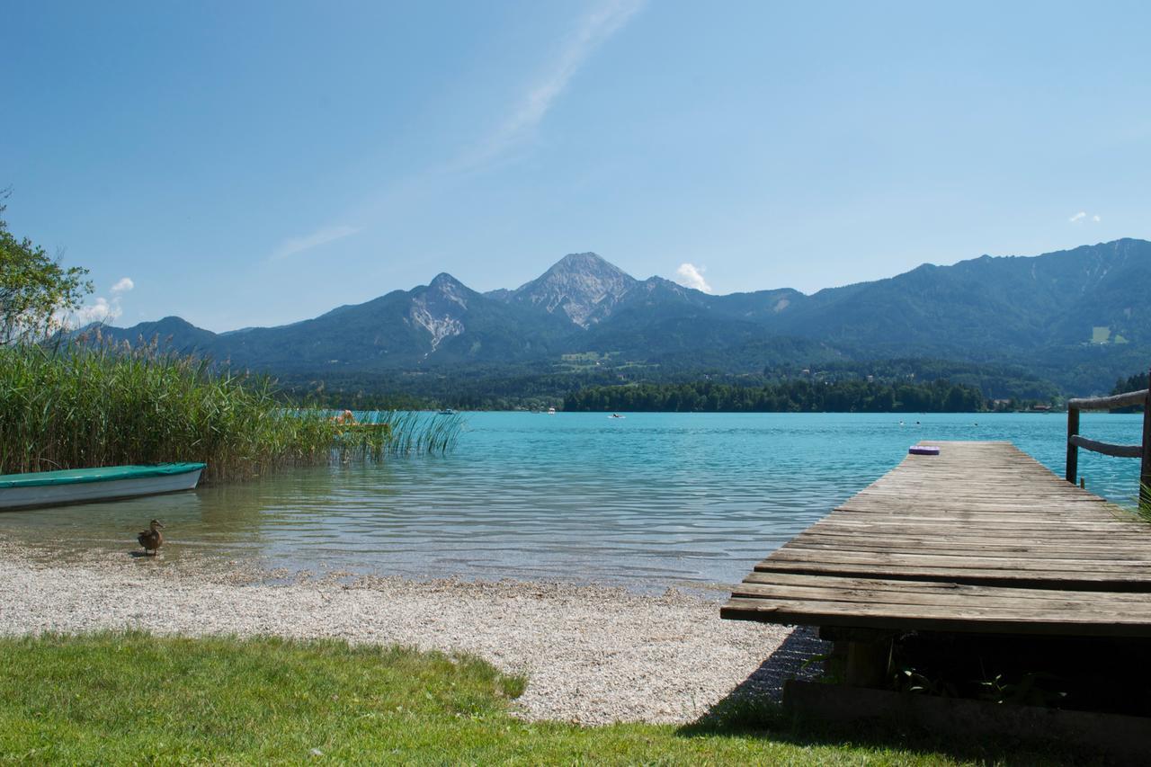 Pension Seerose Drobollach am Faakersee Exteriör bild